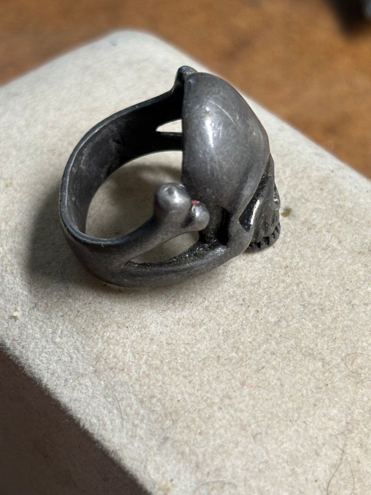 Vtg sz 5.5 ALCHEMY England GOTHIC Occult Pewter DEATH HEAD SKULL Ring SKELETON