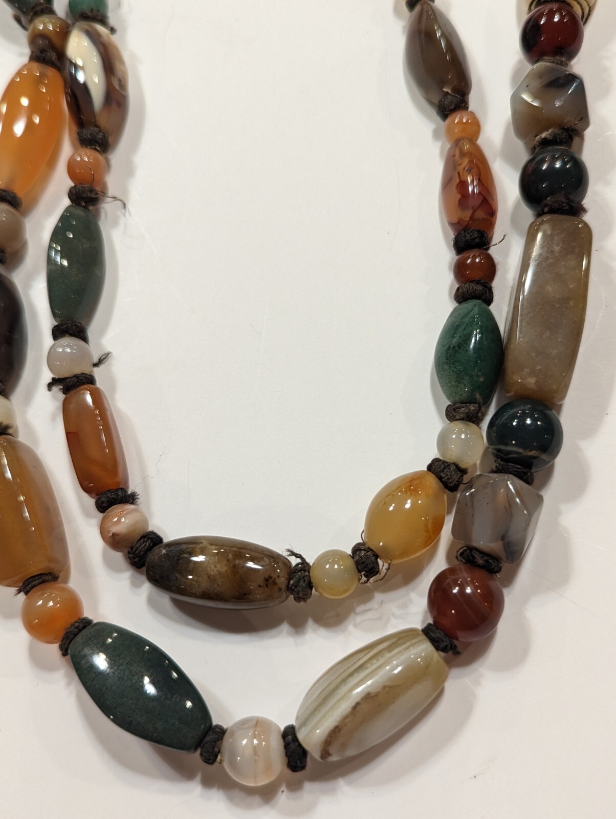 Semi Precious Polished Agate 54″ Necklace Hand Knotted Southeast Asia VNTG 1960s