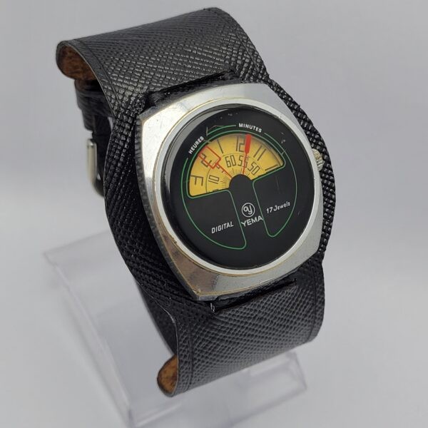 Yema Digital Jump Hour 36801 Hand Winding Vintage Men’s Watch
