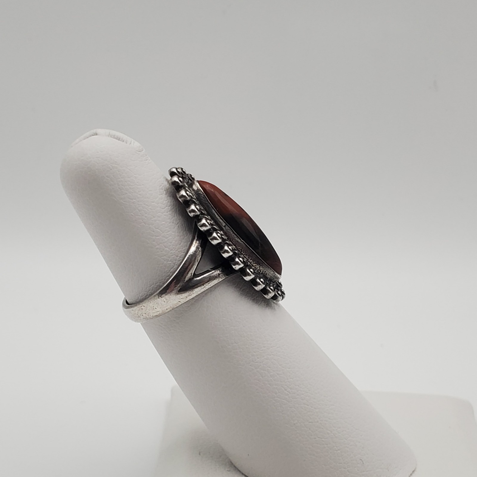 Southwestern Sterling Silver Red Jasper Cabochon Ring Size 5.5 Weighs 5.59g