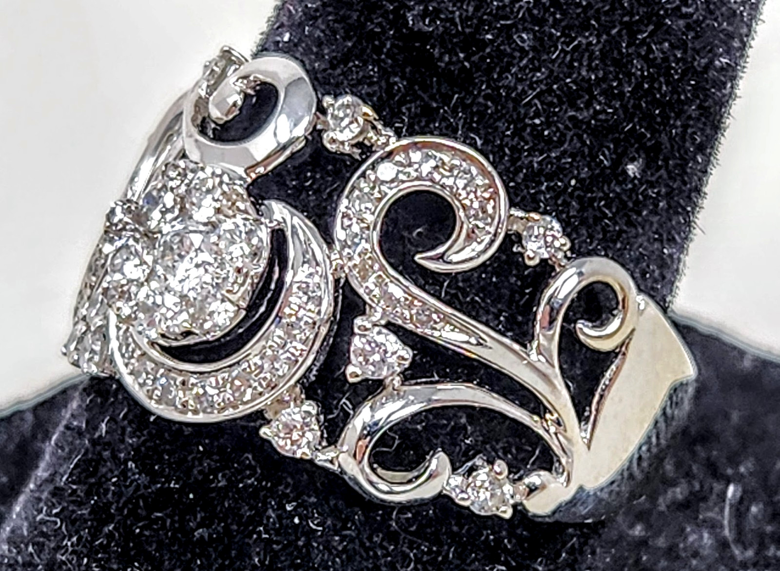 Effy Bouquet 14K White Gold Diamond Filigree Ring, ~0.53 TCW Size 7.5