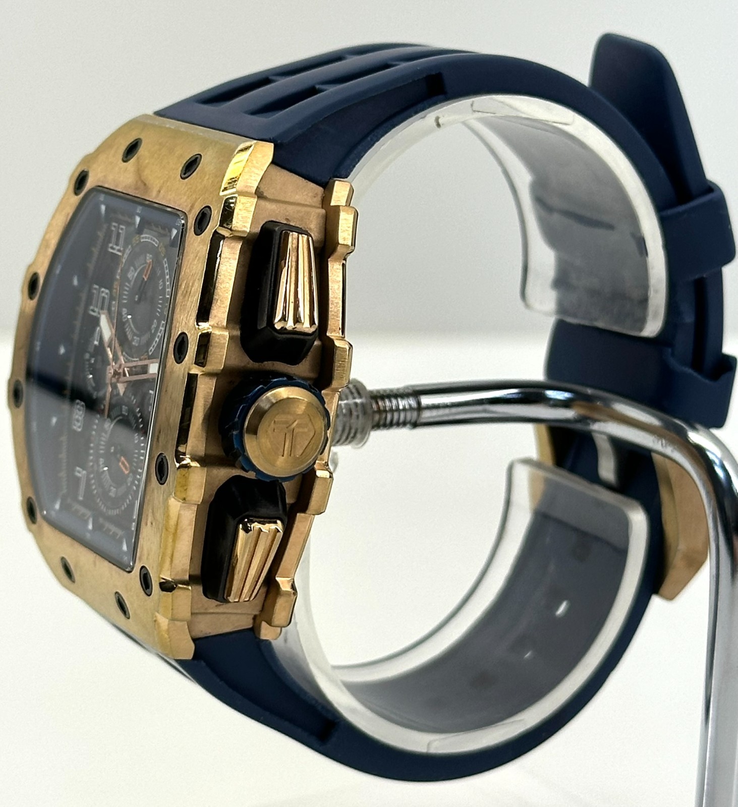 TSAR BOMBA TB8204Q Men’s Watch Blue Band #178