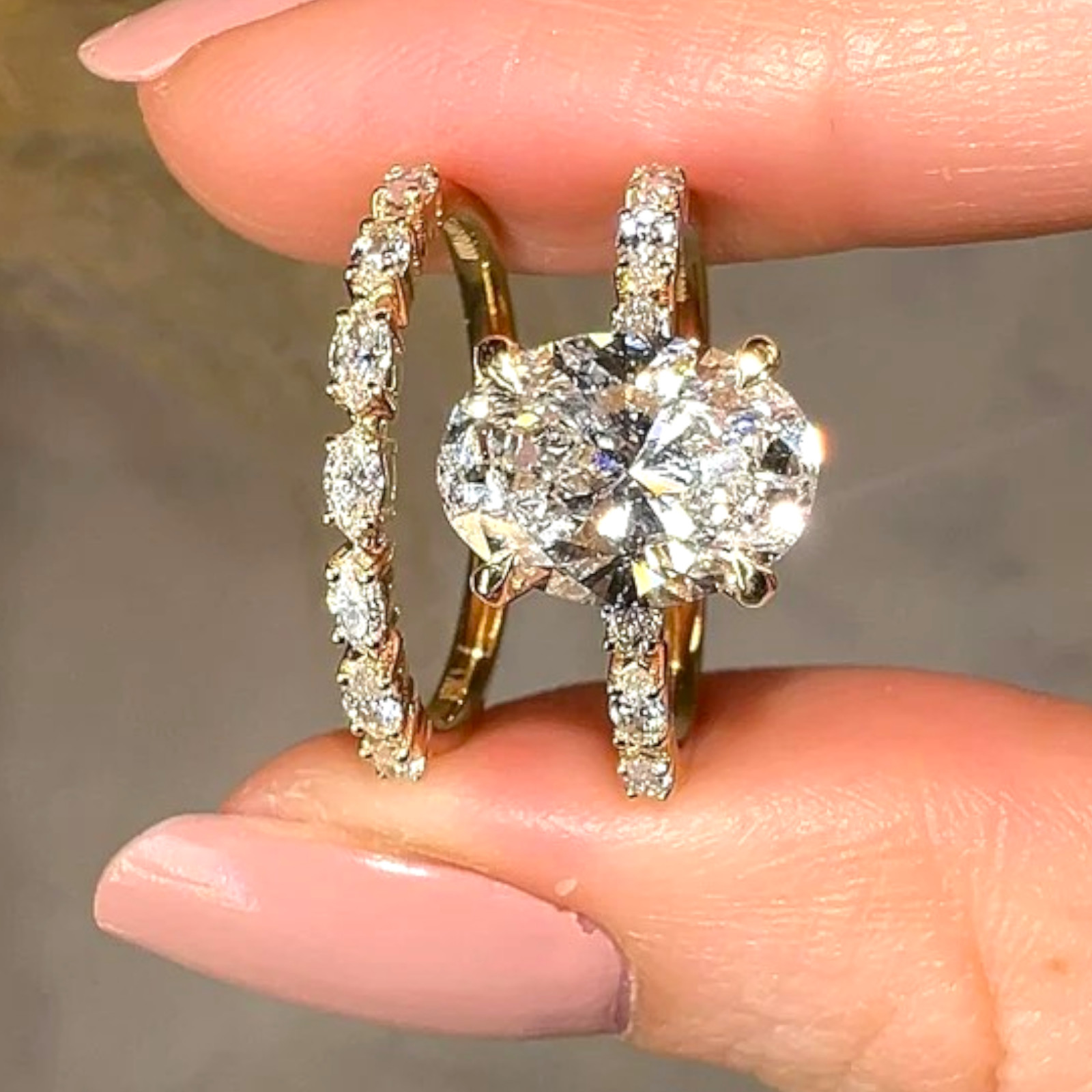 IGI Lab Grown Diamond Engagement Band Set Ring 3.25 Ct Oval Cut 18k Yellow Gold