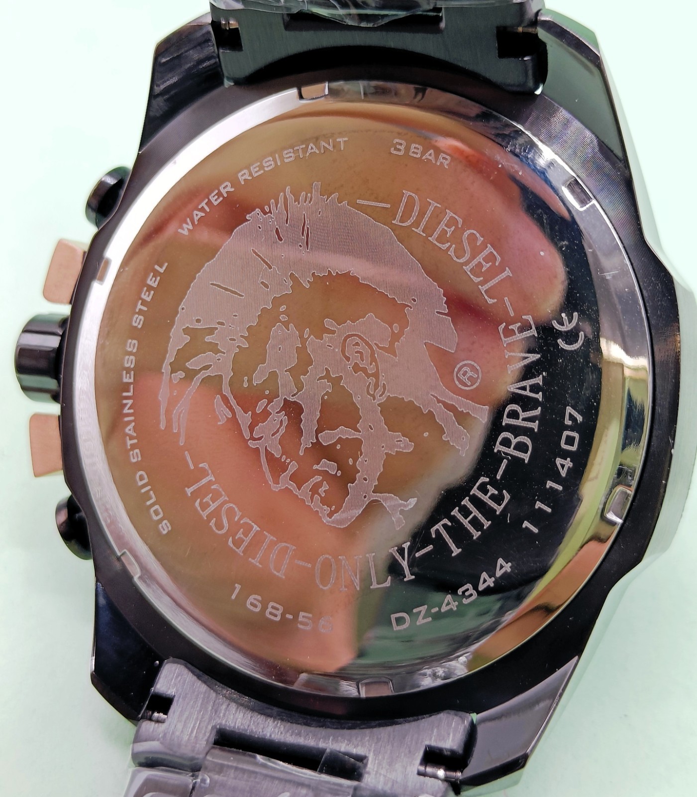 Awesome Diesel 10 Bar “ONLY THE BRAVE” Chronograph Quartz Men’s Wrist Watch