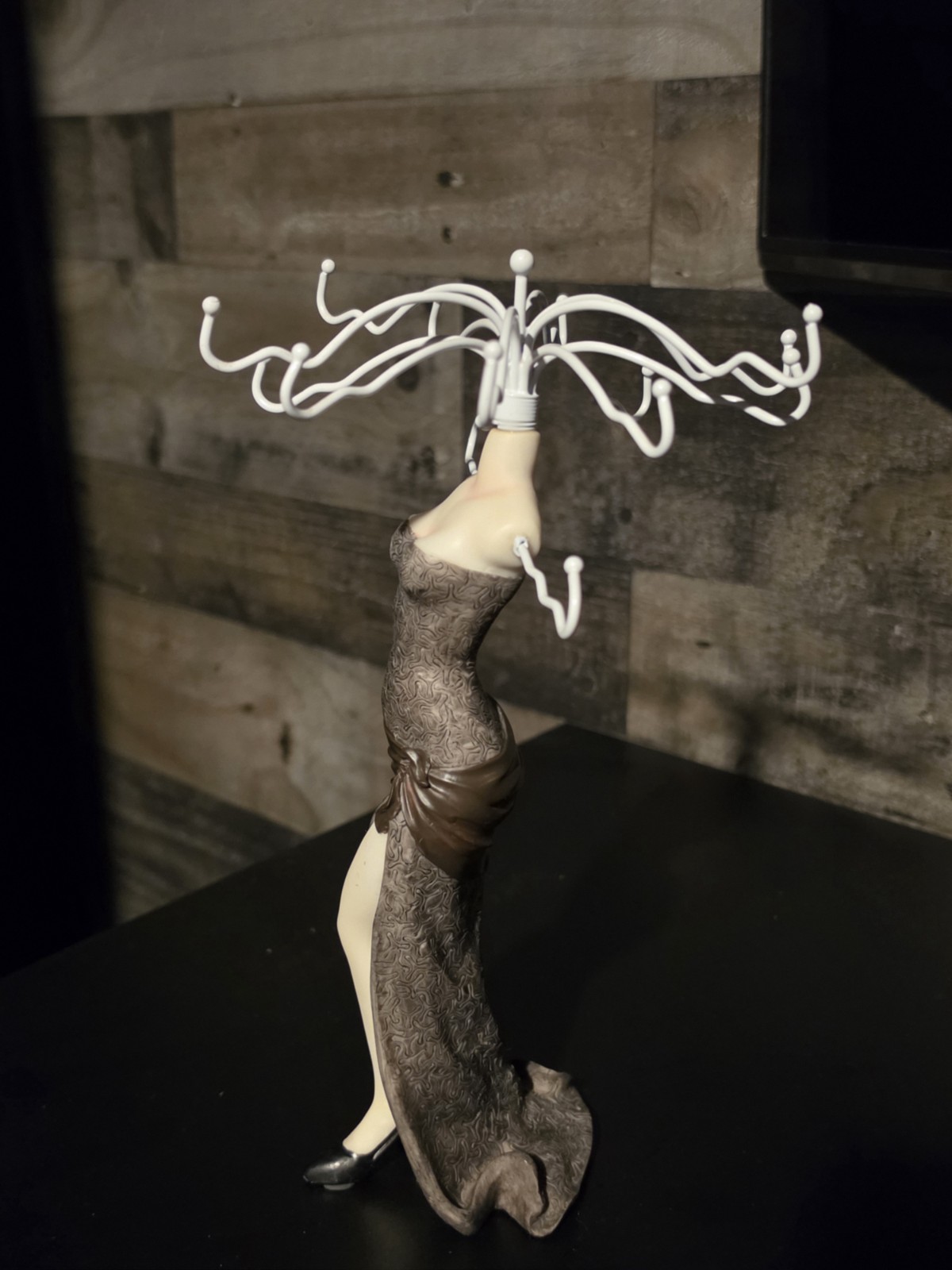 Elegant Mannequin Jewlery Holder (Brown Dress)