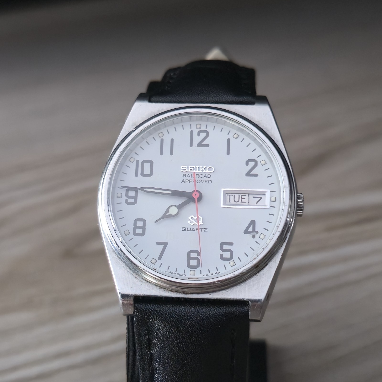 Vintage Seiko SQ Railroad Approved Men’s Watch Silver 12 Hr Day/Date Non Working