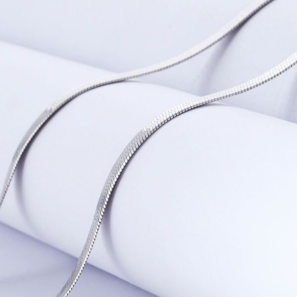 Stunning Silver Filled 4MM Slim Flat Snake Chain Necklace Mens & Womens 18″- 24″