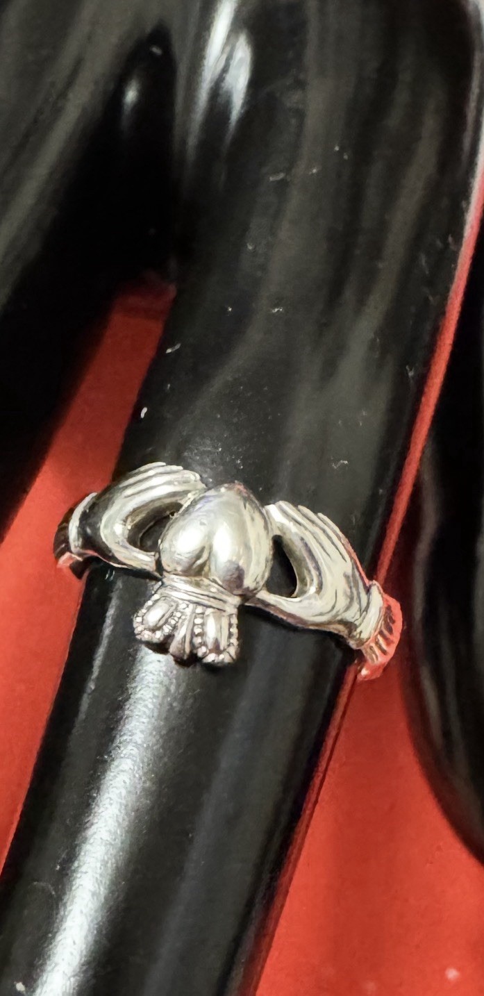 Claddagh Silver Tone Jewelry Set Necklace Earrings Ring Set Includes 3 Pieces