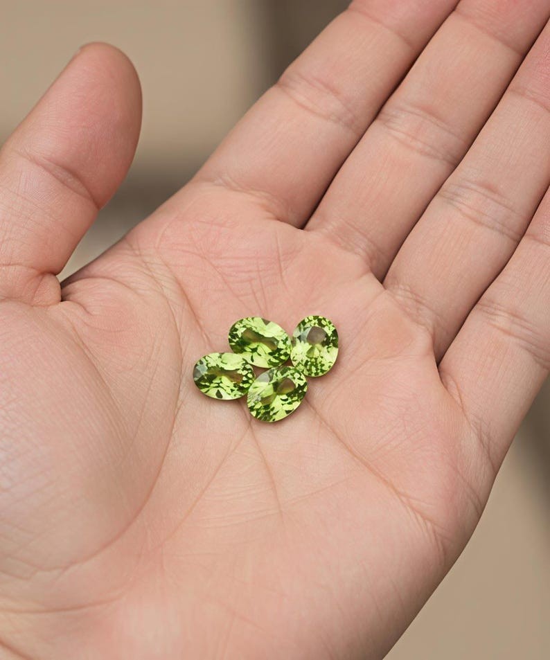 50 CT Natural Arizona Peridot OvalCut VS1 Quality Loose Gemstone 6x8mm 50 Pcs