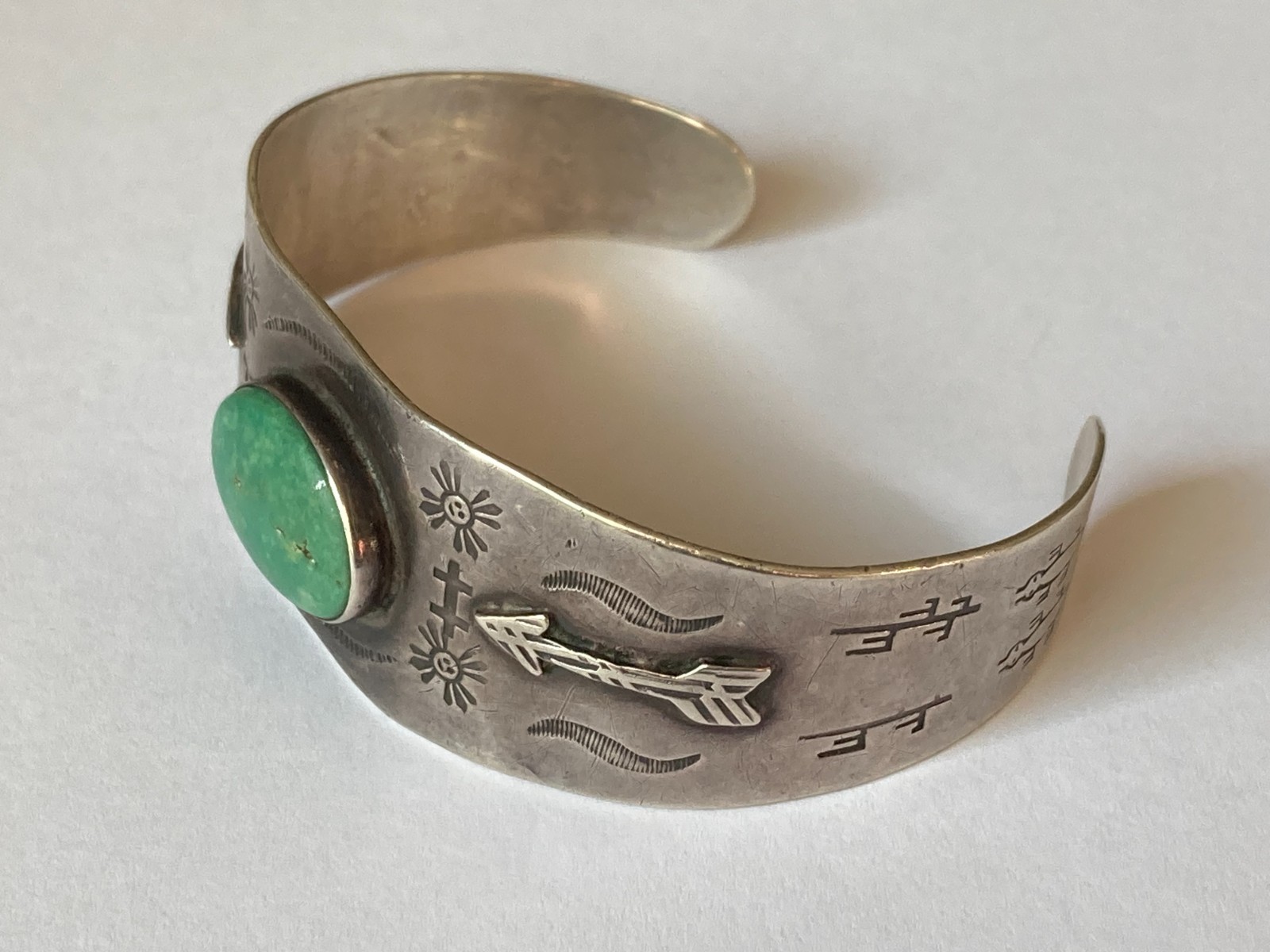 Rare Vtg XL Navajo Fred Harvey Era Coin Silver Bracelet w Cerrillos Stone
