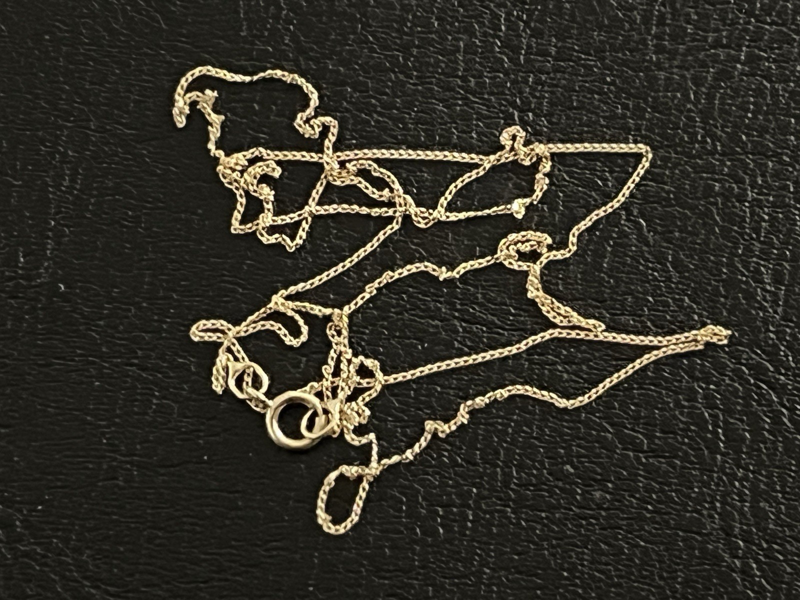 9 k YELLOW GOLD Curb Chain 45.5 cm