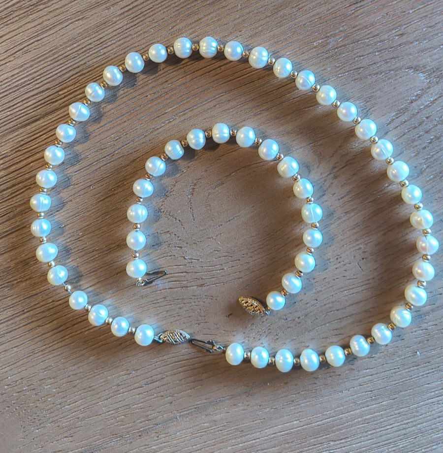 Murata Cultured Pearl 16 inch Choker Necklace & Bracelet Set