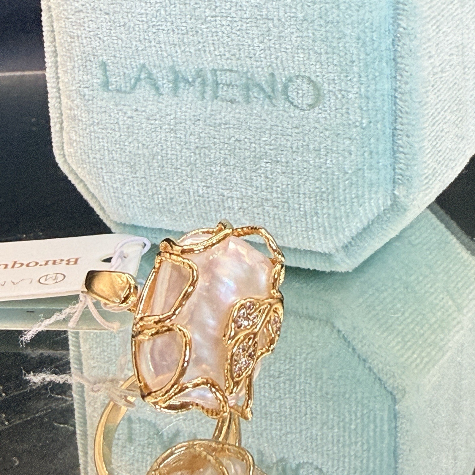La Meno Stunning Baroque Pearl Ring Adjustable US 6, 7, 8, Brand New In Gift Box