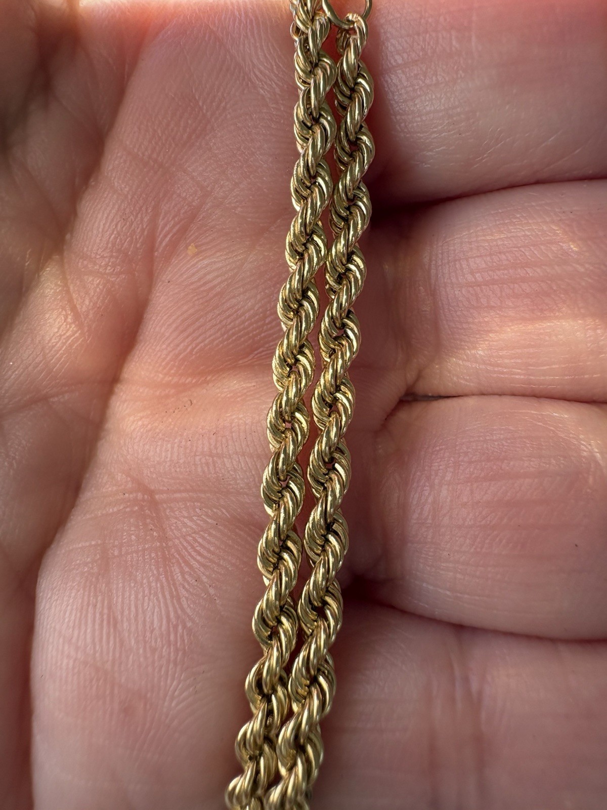 20” 14k Y/G Rope Chain Barrel Catch 5g Tested