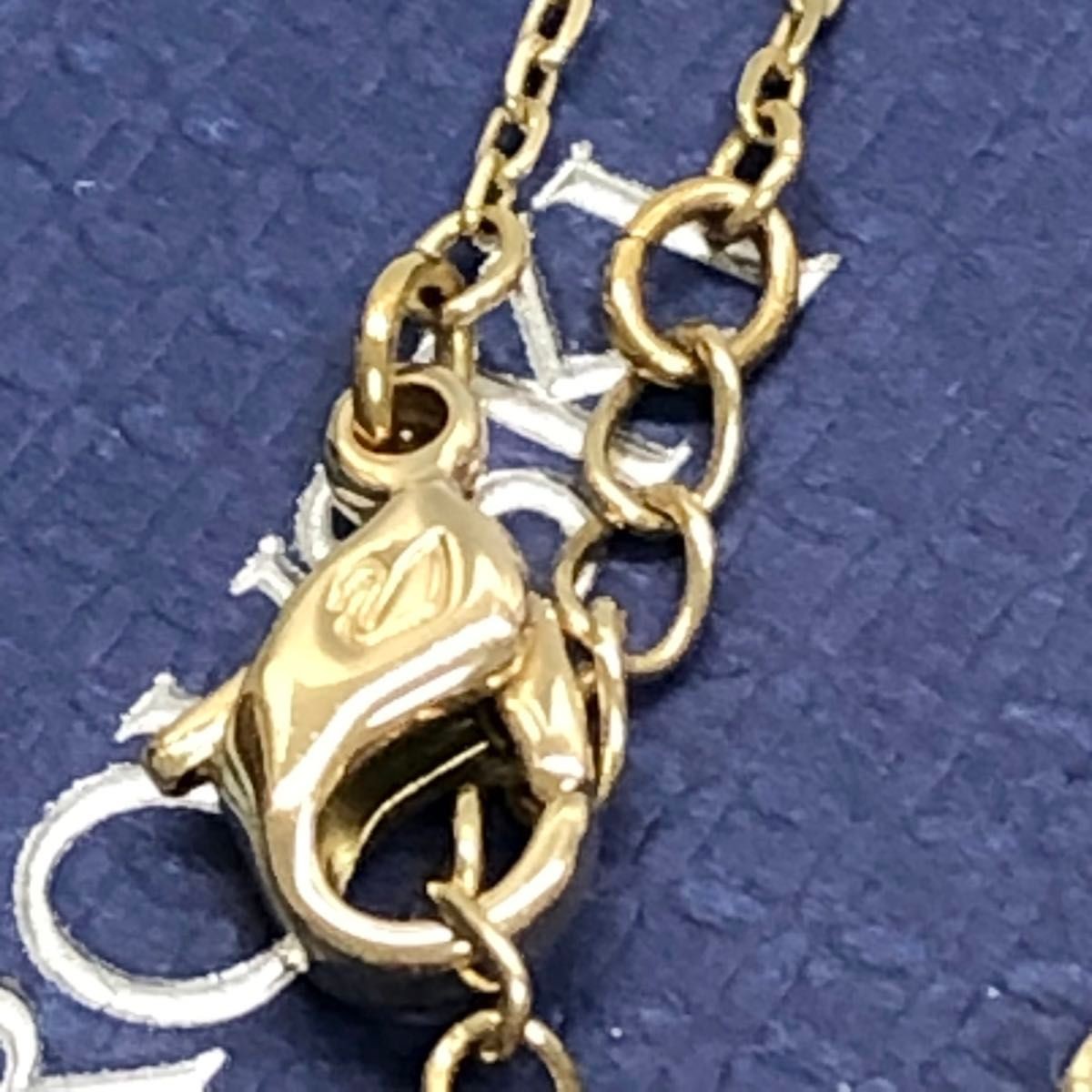 Swarovski Sparkling Dance Necklace Round Cut Crystal Pendant Gold Tone Chain