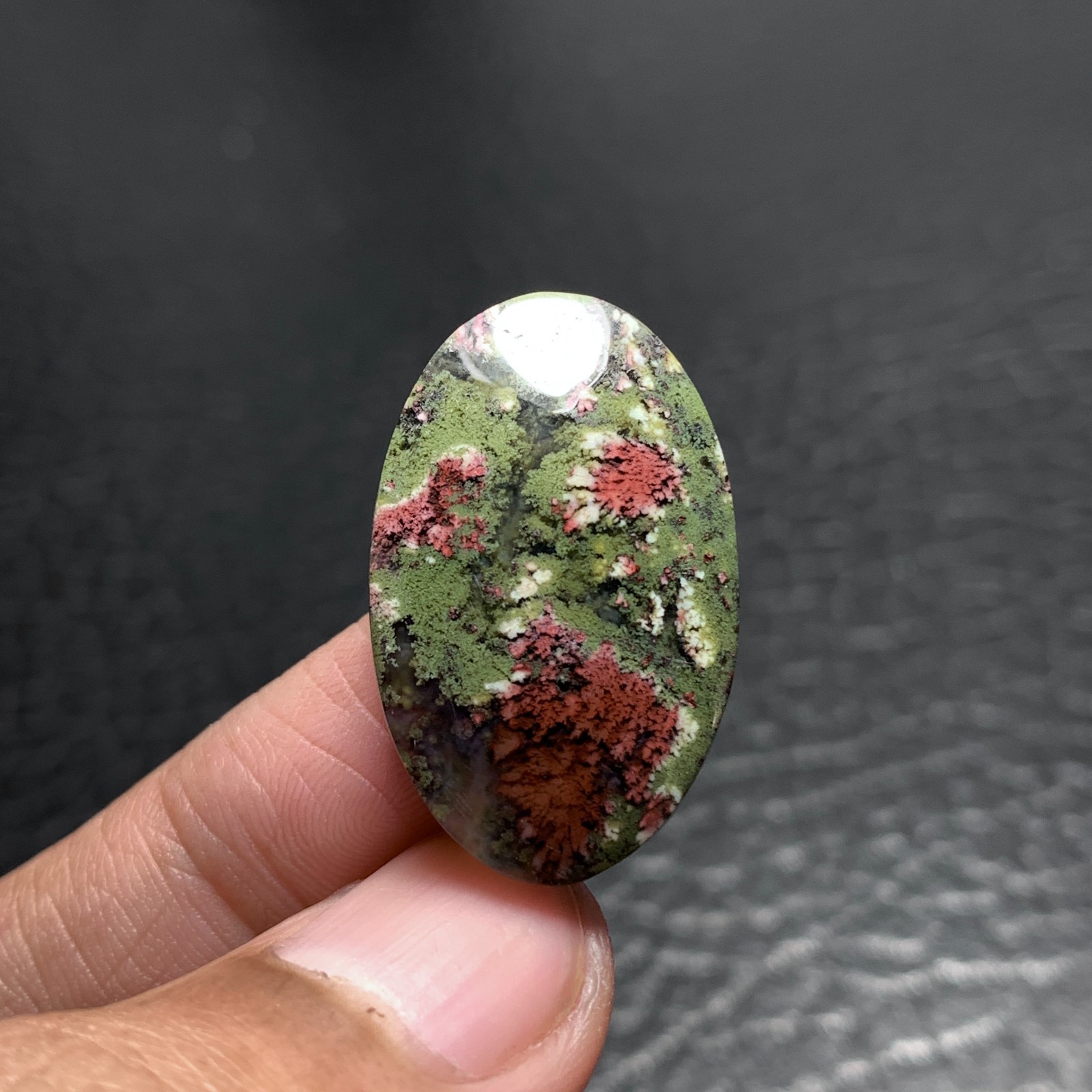 Moss Plume Agate Cabochon 28x17x5.5mm High Quality 18 ct