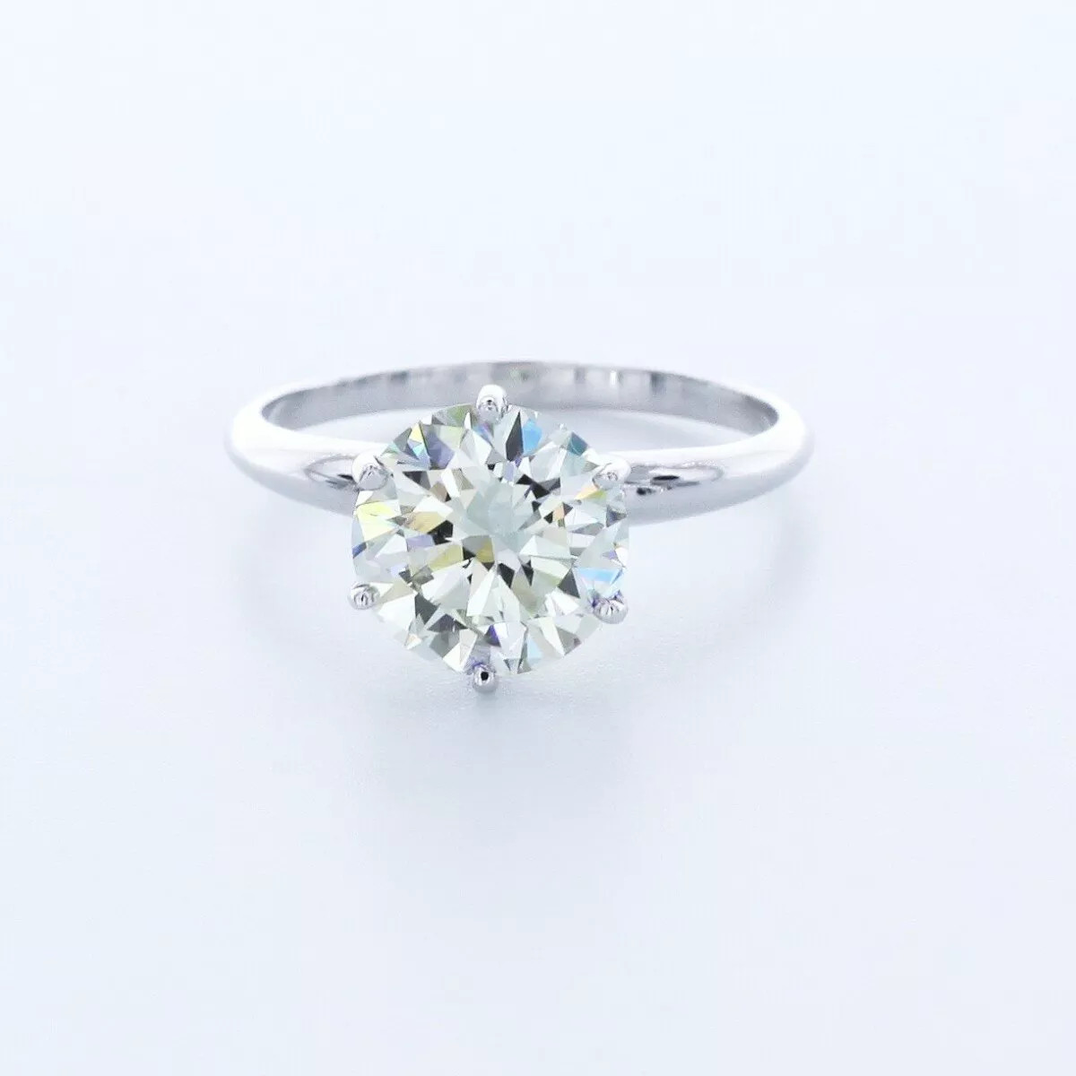 Solitaire Engagement Ring Classic 14K Gold 2.41 CT Round Lab-Grown Diamond H VS1
