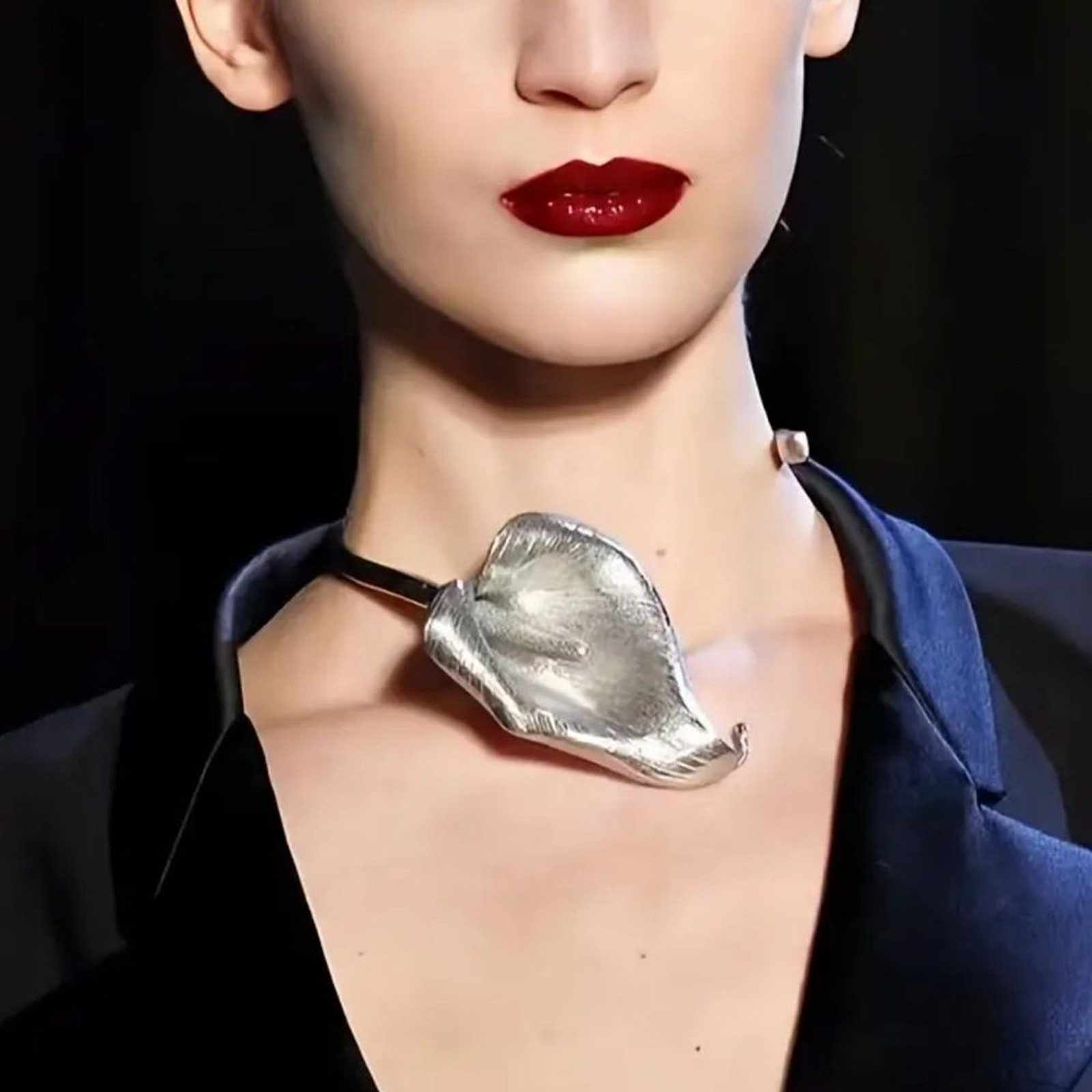 SILVER PANACHE | Cala Lily Contemporary Collar Artisan Necklace | NWT