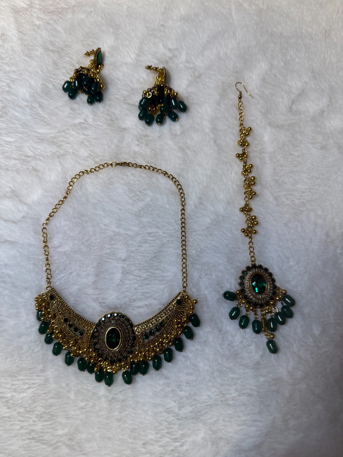 Assorted Jewelry Items