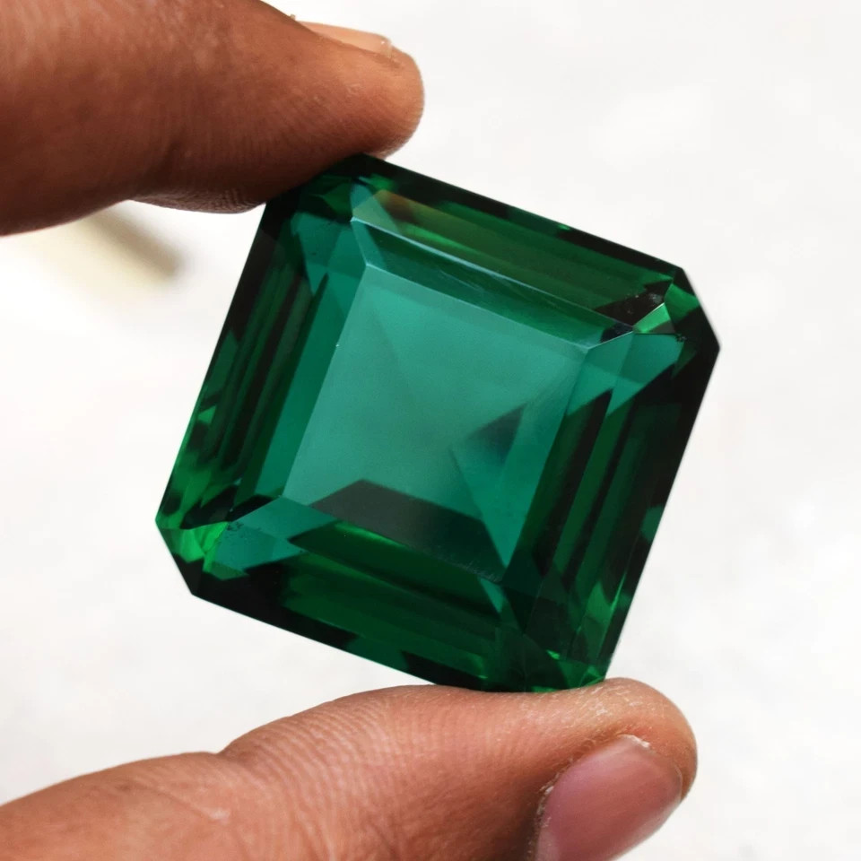140.00 CT Flawless Muzo Green Emerald Octagon Cut Certified Loose Gemstone