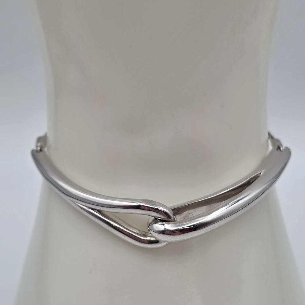 Kay Jewelers 925 Sterling Silver “Love & Be Loved” Interlocking Bolo Bracelet