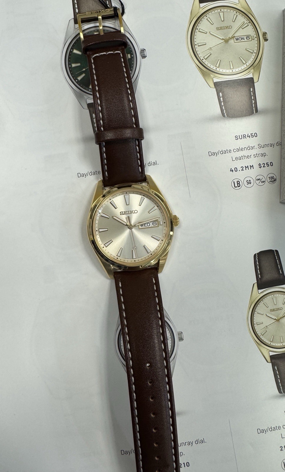 Seiko Quartz Classic Men’s Gold Tone Leather Strap Watch SUR450 Made In Japan