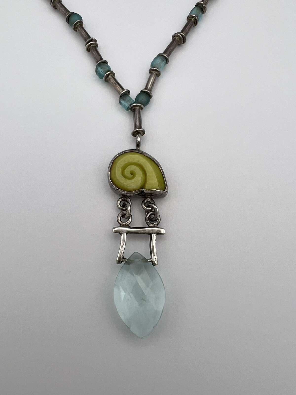 Janice Lee Ripley JLR Sterling Silver Blue Glass Necklace 16.50-18.25″