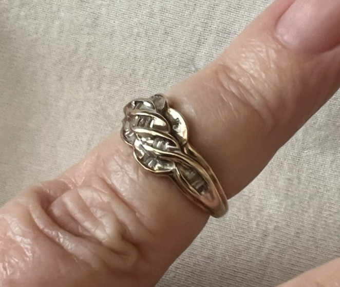 10k Gold With Baguette Diamonds Ring Size 7, 3.2 Grams, Pre-Owned