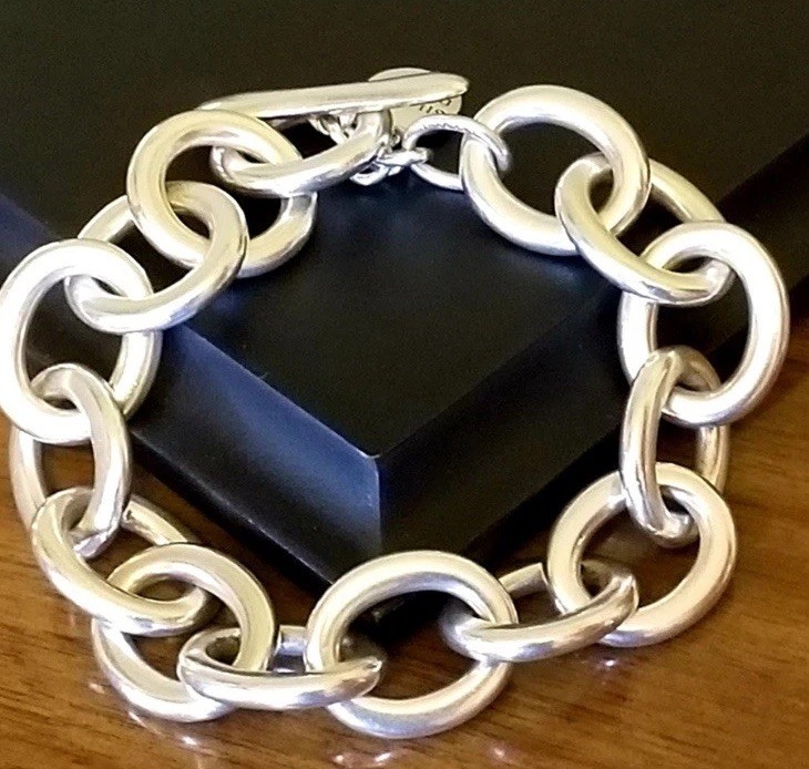 Silpada Sterling 925 Silver Oval Link Toggle Bracelet 8 in Now 200
