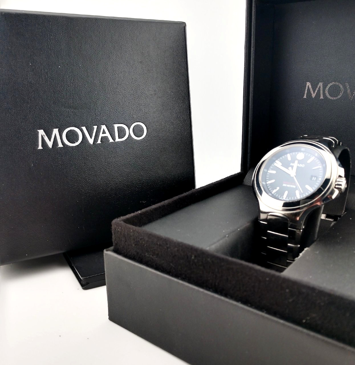 Movado Men’s Series 800 SS W/Black Dial; Model #84.C2.1896 ~ Excellent
