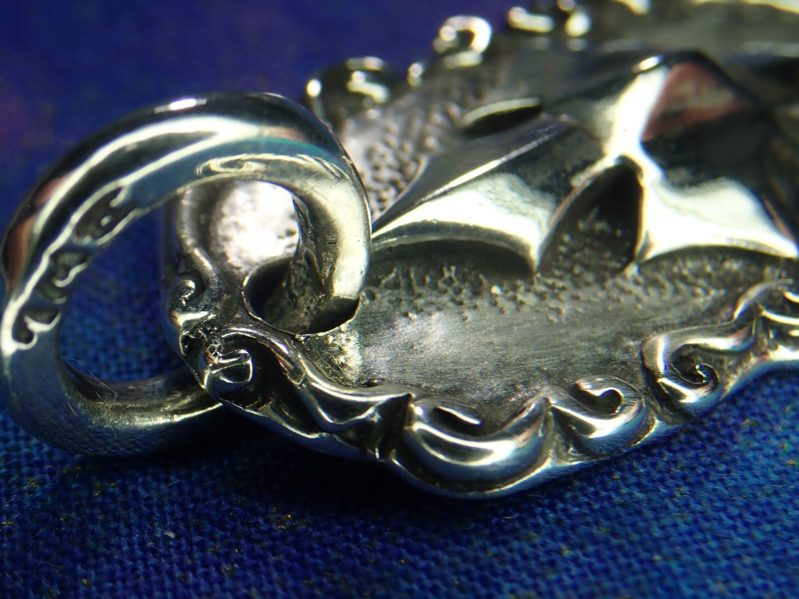 18.1 Grams Authentic Bill Wall Sterling Silver 925 Wave Dog Tag with Cross 45MM