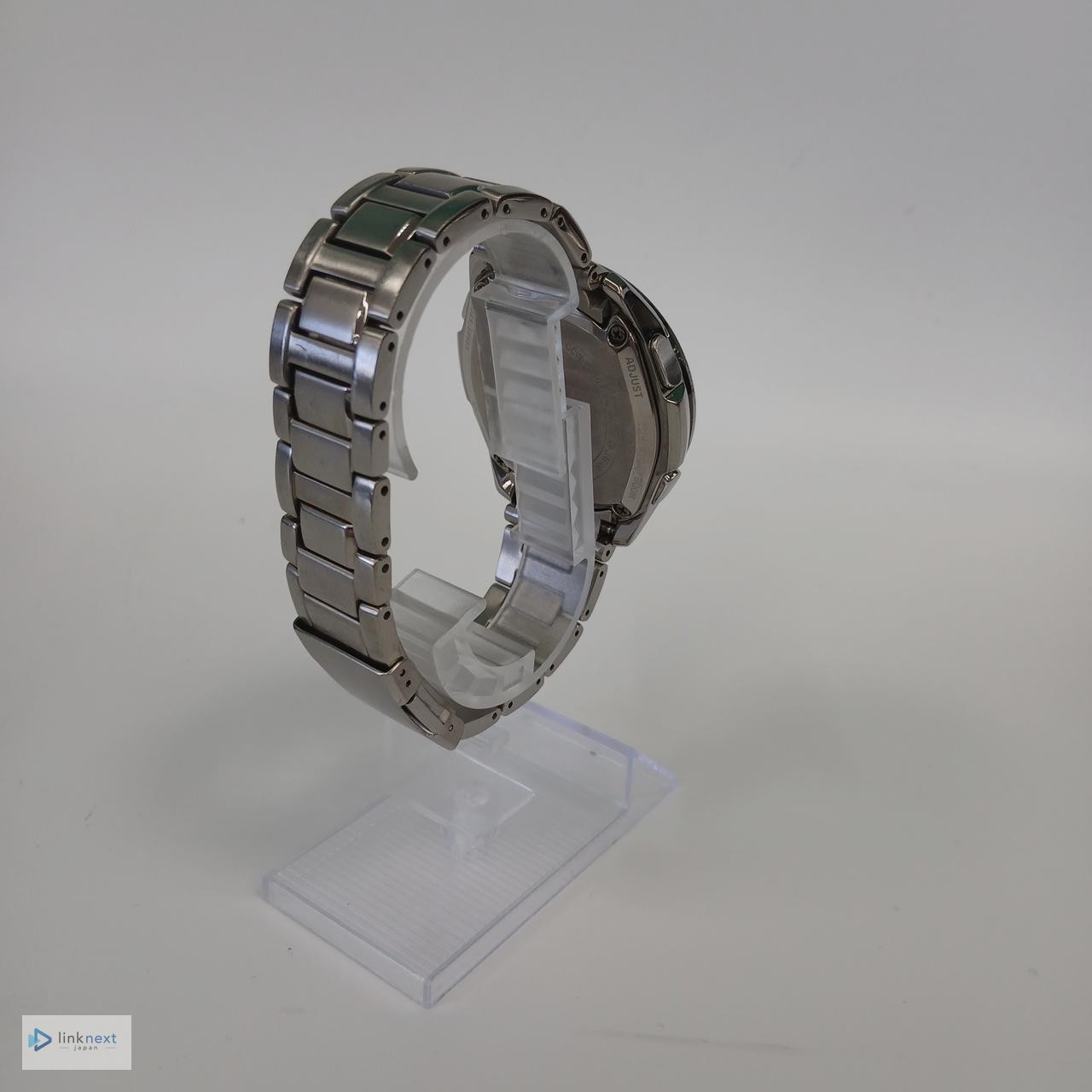 CASIO Oceanus OCW-T601 Men’s Titanium Solar Radio-Controlled Watch