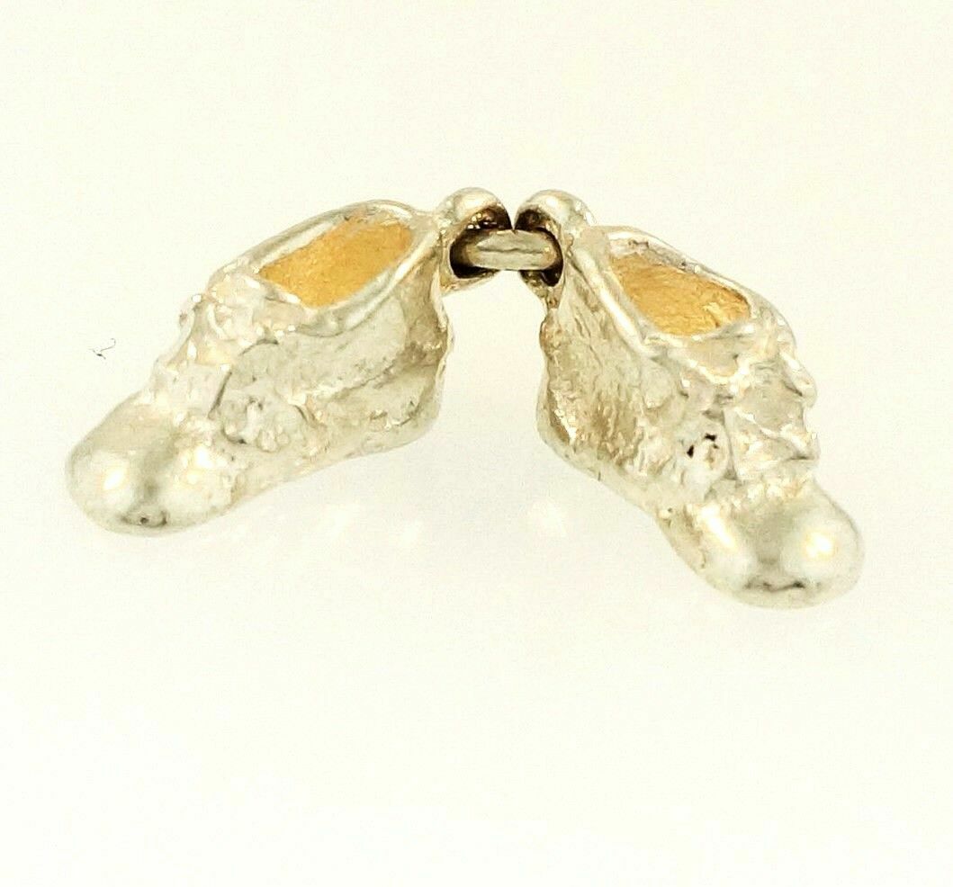 Sterling Silver Baby Shoes Charm (4x10mm)