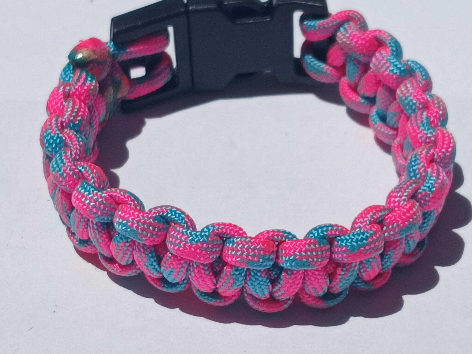 Nice Parachute Bracelet Pink