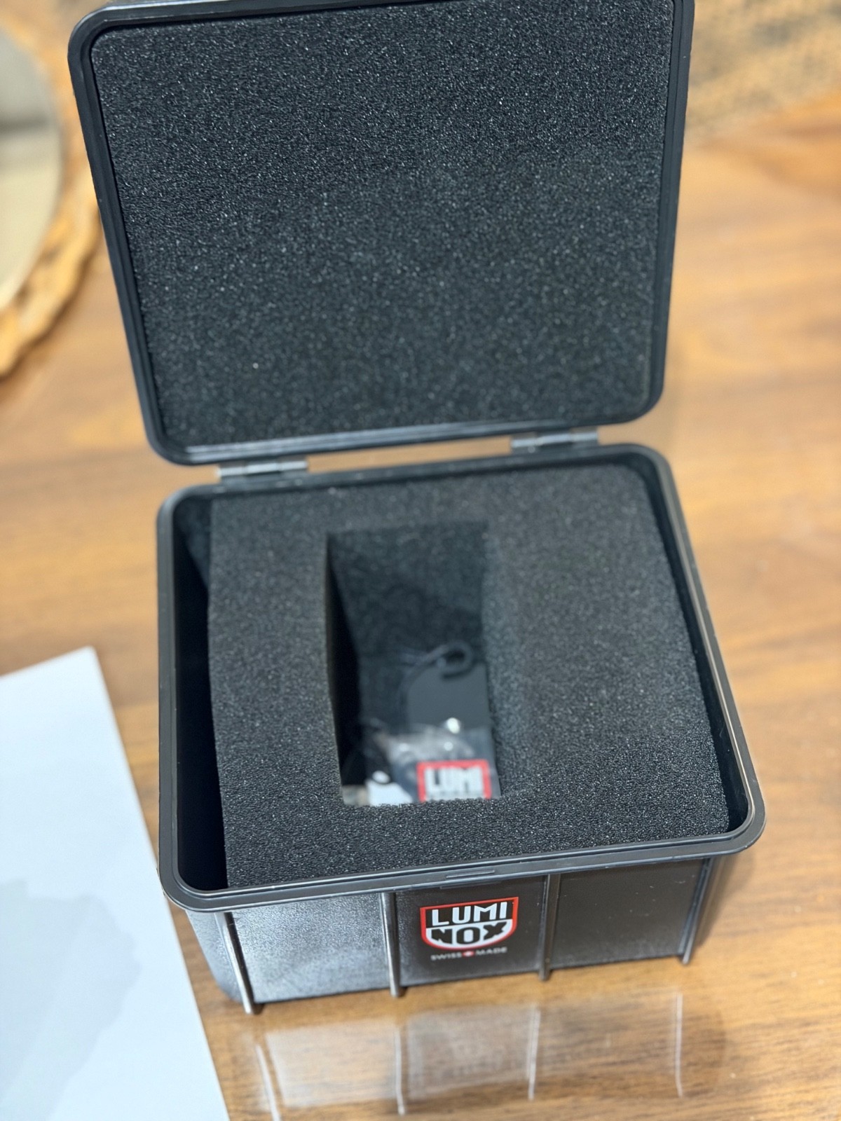 Luminox Navy SEAL 3001 Day-Date Watch – 200M – Tritium – Swiss Made – Full Kit