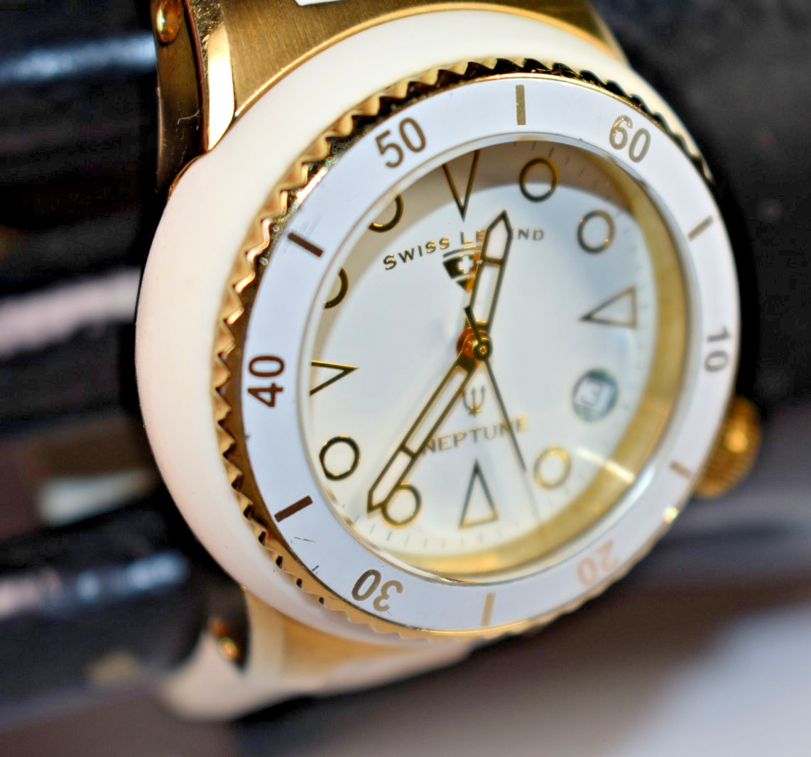 Swiss Legend Neptune Women’s White/Gold Watch w/ Date NEW BATTERY!