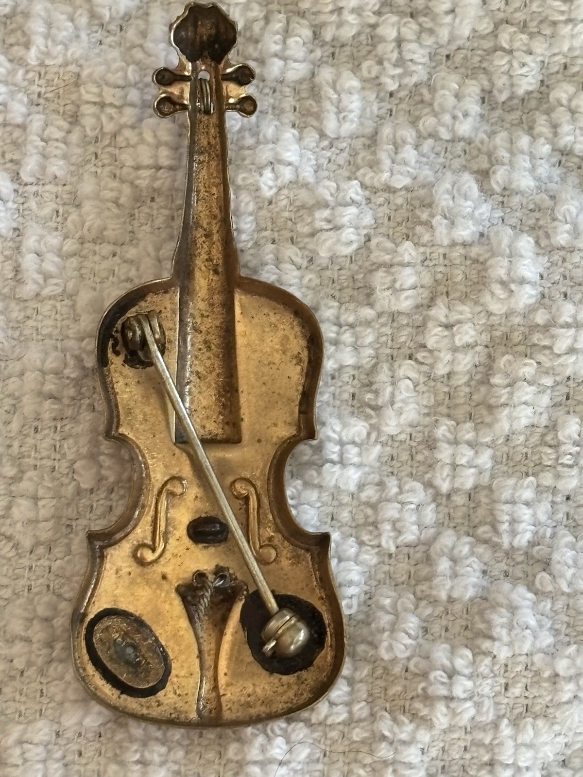 Vintage Gold Tone Violin Brooch Pin 3D String Detail Musical Instrument