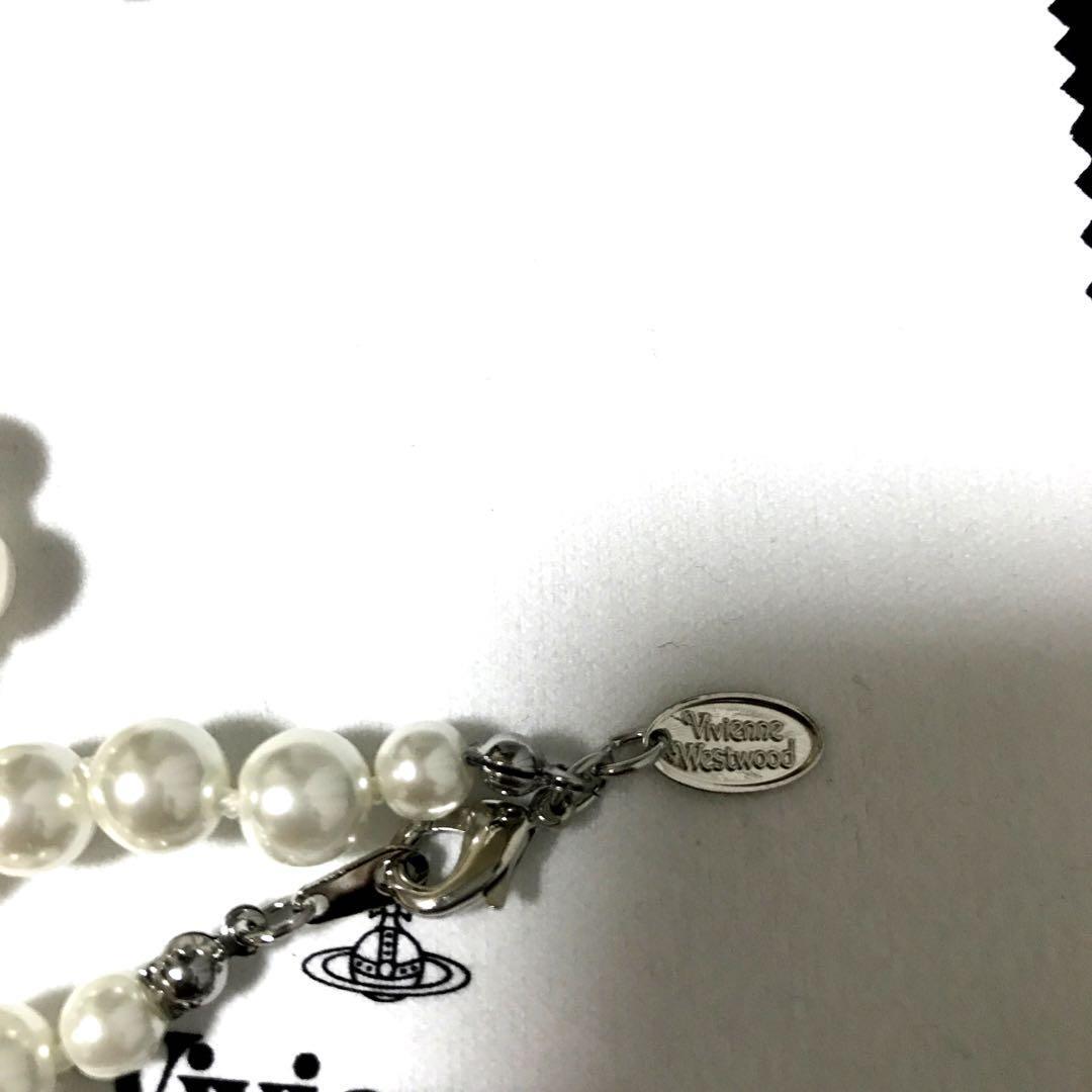 Vivienne Necklace Pearl Choker Bas Relief Orb Silver Pink IN BOX