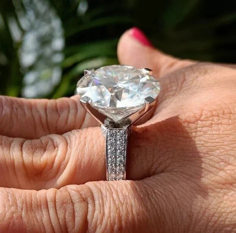 RARE 18.00 Ct Certified White Diamond Round Cut Solitaire Ring In 925 Silver