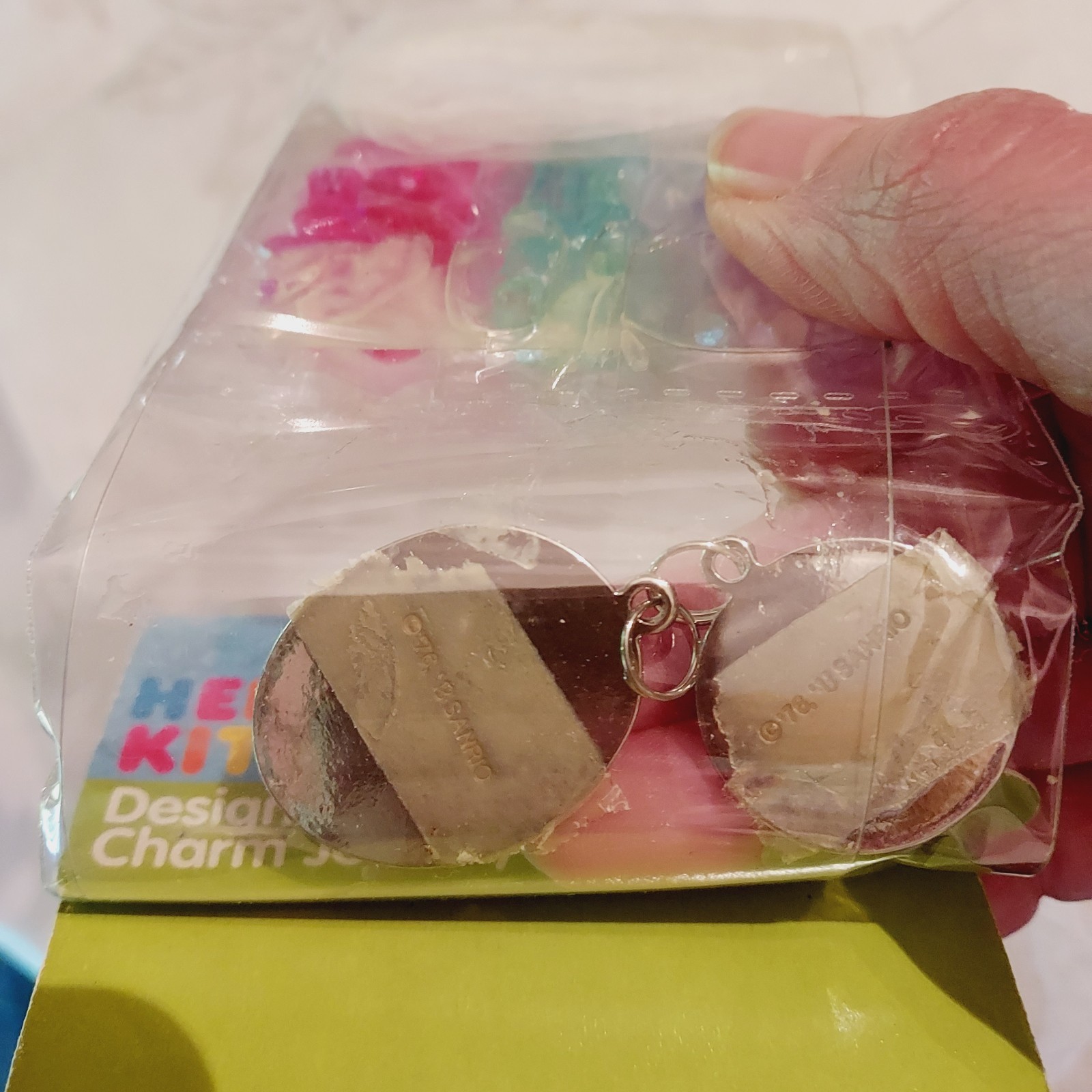 Hello Kitty Designer Charm Fashion Jewelry Bracelet Kit Sealed 2013