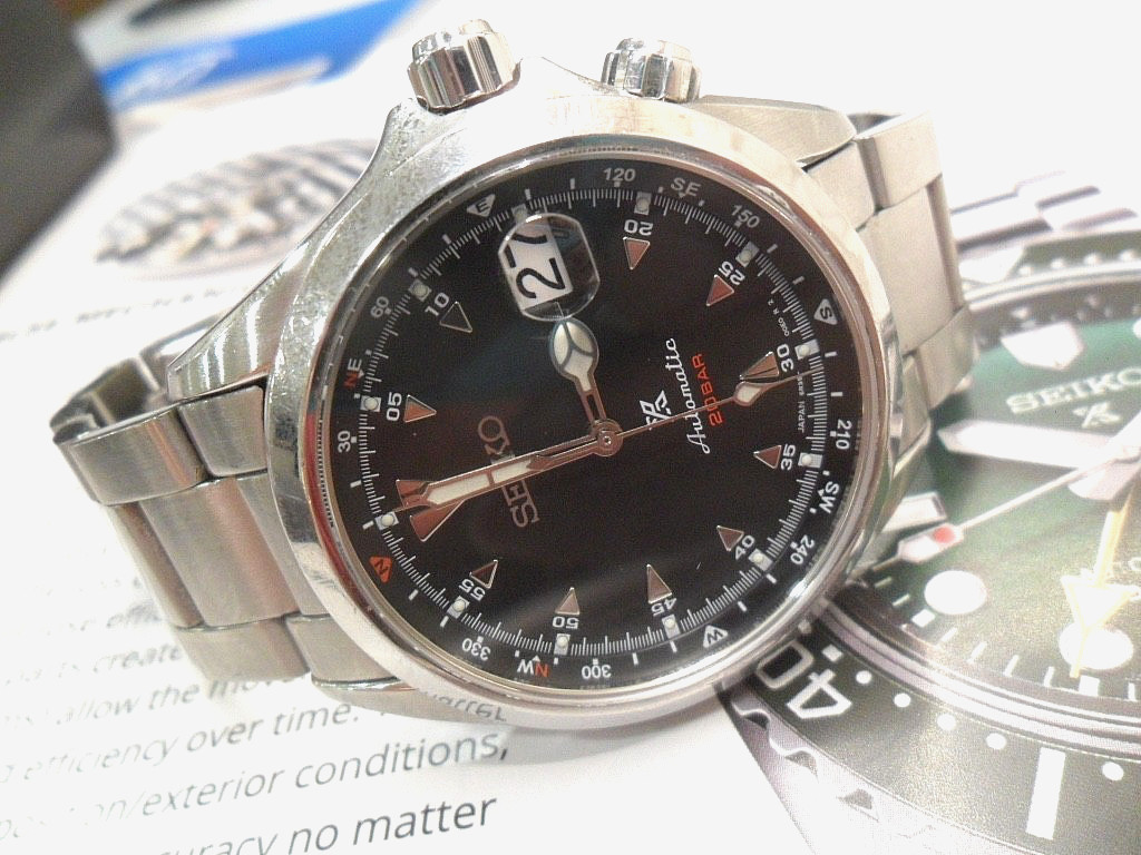S/S Men’s Seiko Prospex X Alpinist 200M Diver Automatic 24 Jewel Watch SPB117