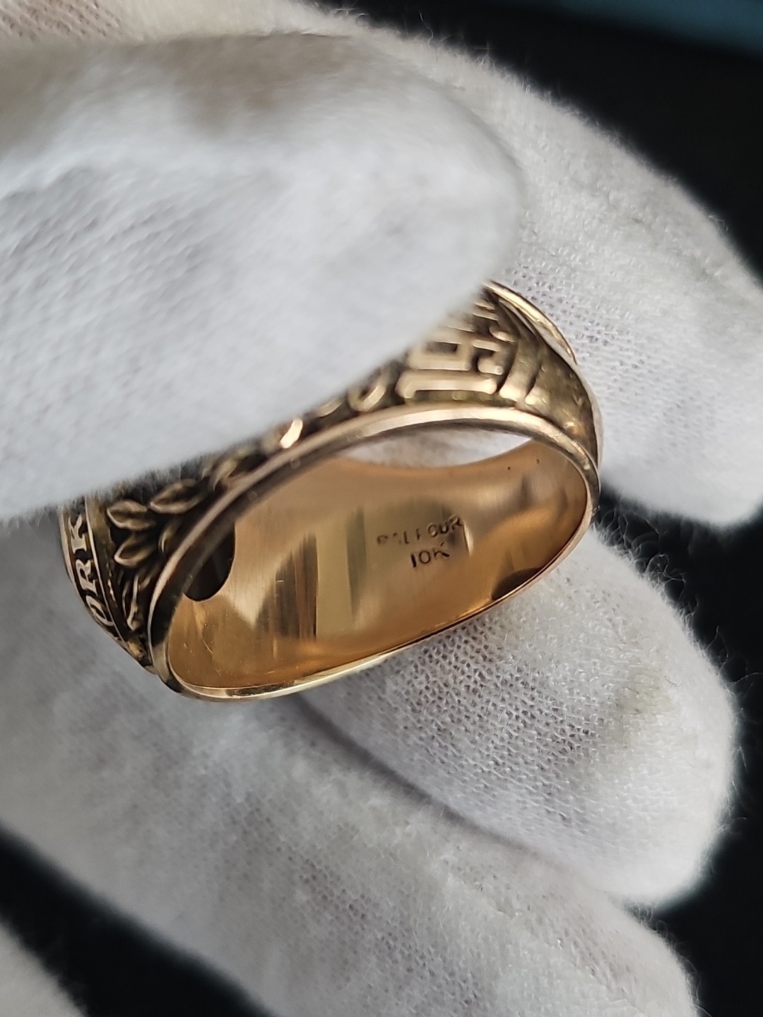Vintage 1958 Balfour 10K Yellow Gold The City College New York Ring 23.4 Grams