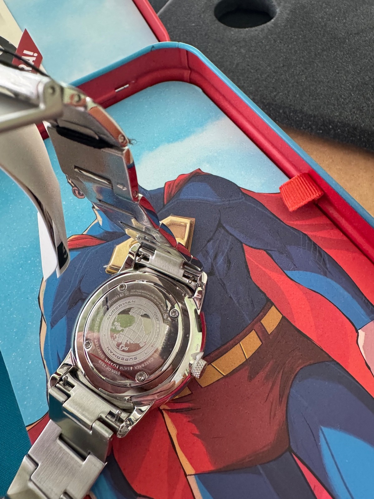 RARE NEW Fossil x Superman LE1207SET 986/2538 Watch & Pin Set