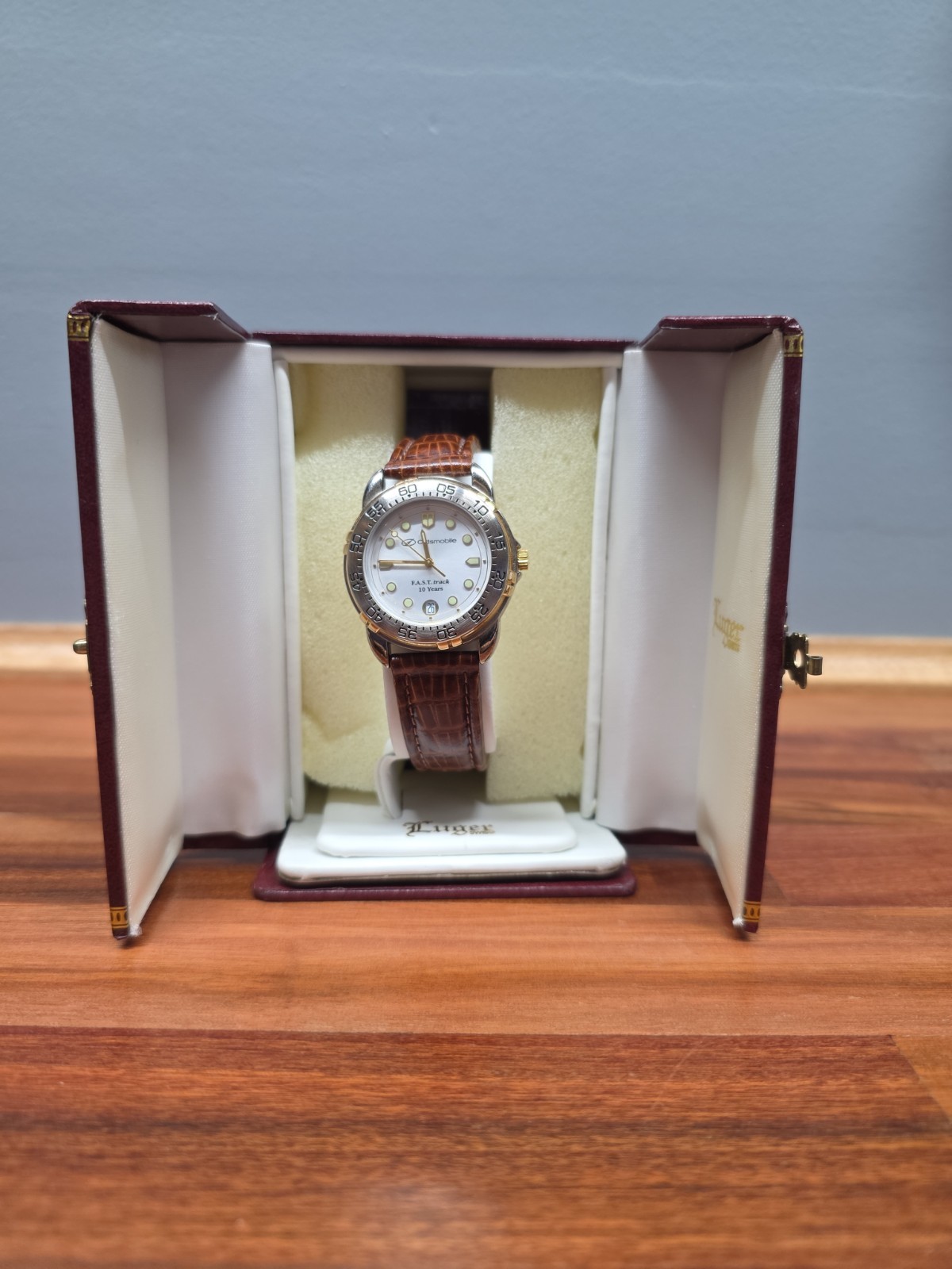 Oldsmobile F.A.S.T. Track 10 Years Luger Mens Swiss Watch Quartz Never Worn Nib