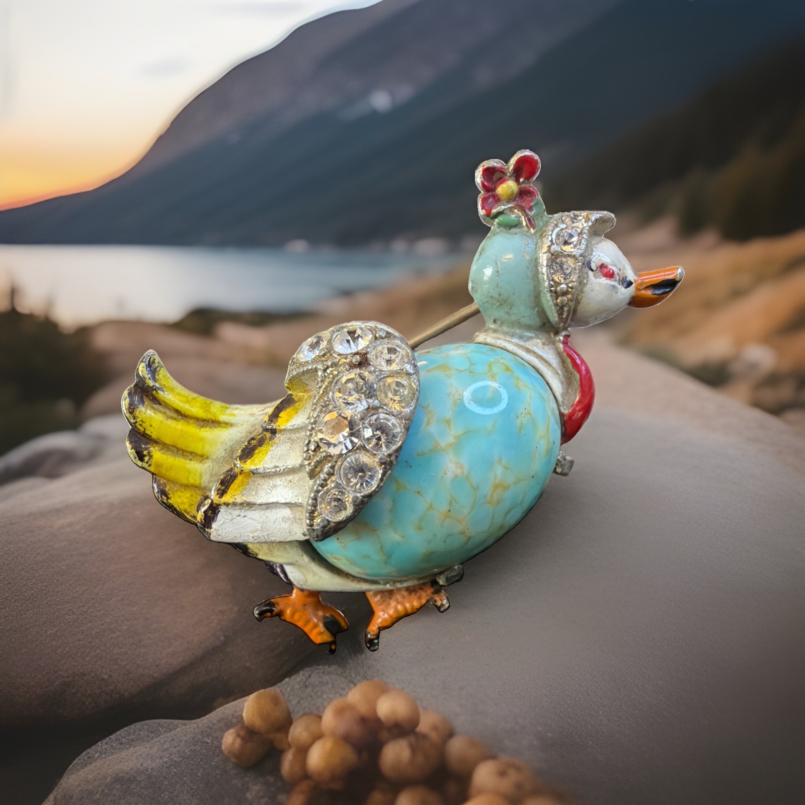 Vintage Coro Duck Broch Mottled Blue Glass ,Rhinestone Wings Enamel Feet 1 3/4