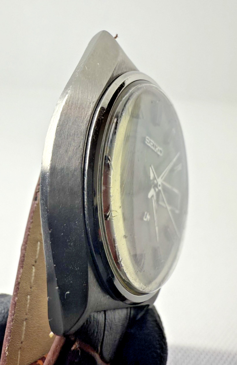 Rare SEIKO Lord Matic 5606-7010 Ukiyo-e Dial Japan