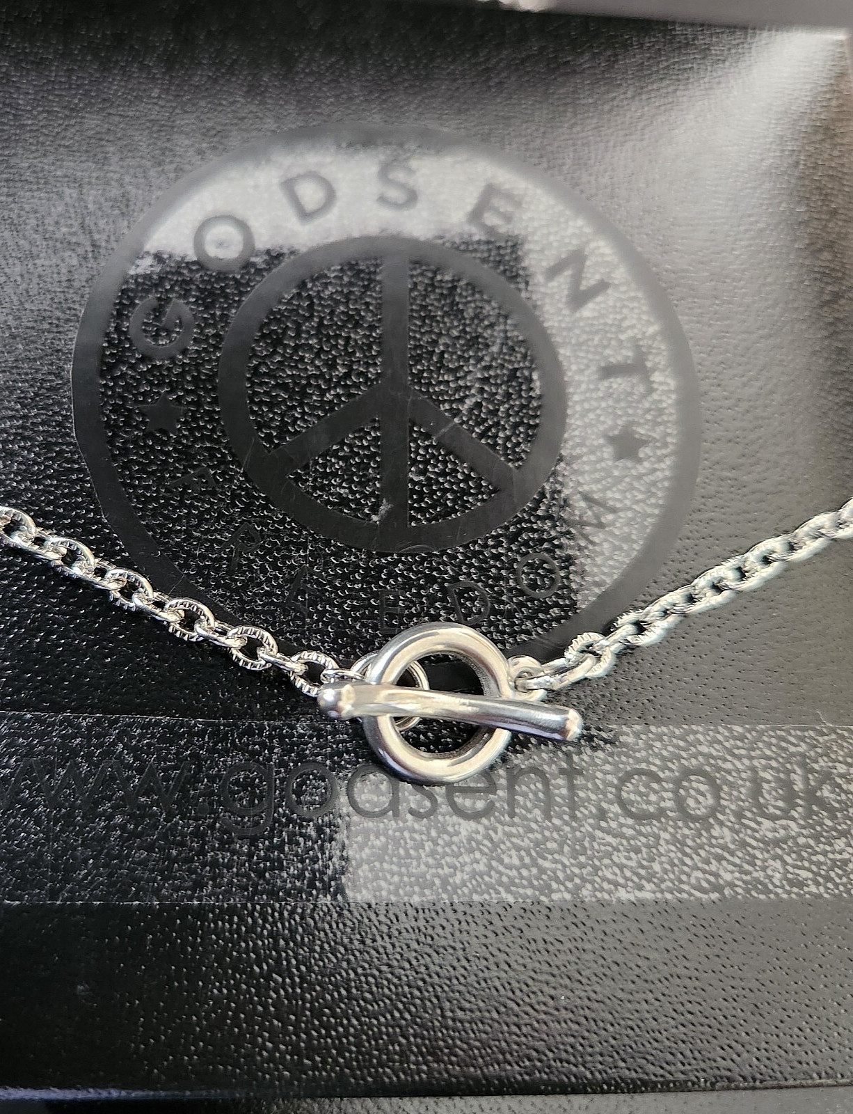 Fine Stainless Steel T Bar Toggle Embossed Cable Chain Necklace 2.85MM 16″ – 24″