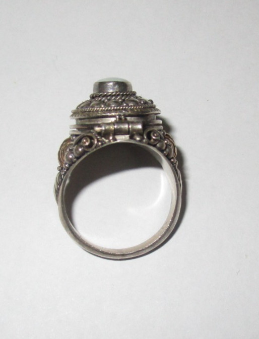 Sterling Silver Poison Pill Opal Ring Sz 8.5