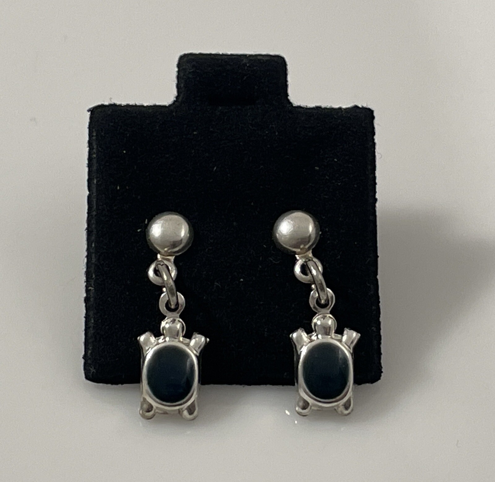 925 STERLING SILVER Tiny Green Enamel Turtle Dangle Earrings 3/4” Jewelry