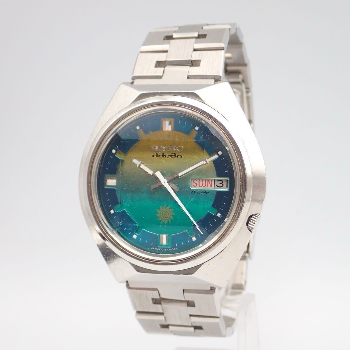 Vintage Seiko Advan 7019-7290 Automatic 21J Green Blue Gradient Dial JDM Rare